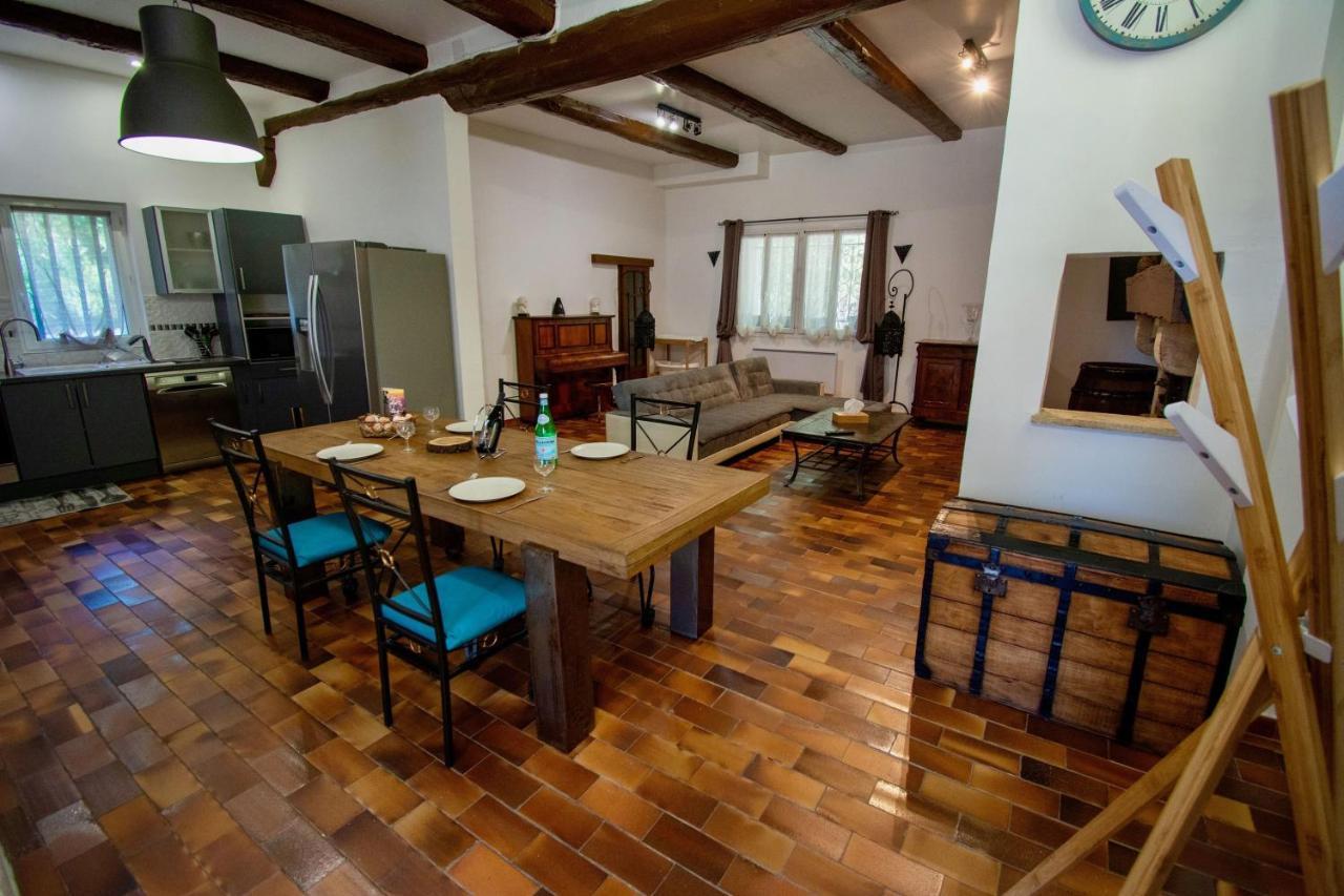 La Maison Du Moulin De Tartay Holiday home Avignon